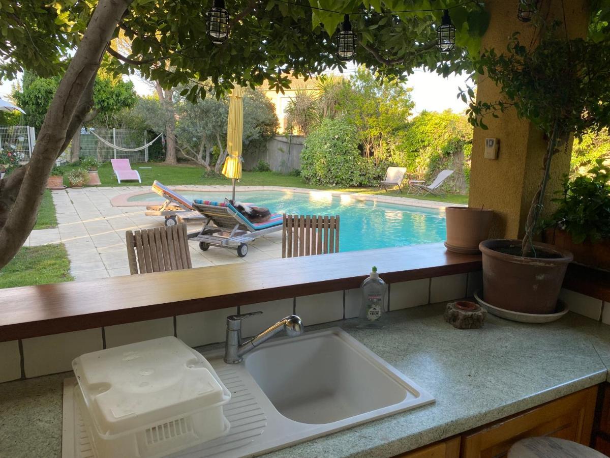 Studio Bord De Piscine Sérignan-du-Comtat Kültér fotó
