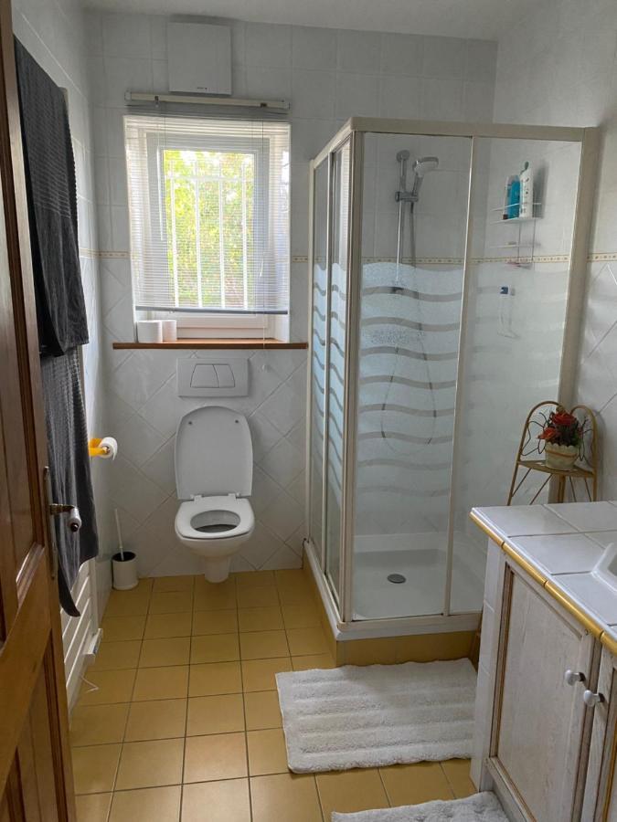 Studio Bord De Piscine Sérignan-du-Comtat Kültér fotó